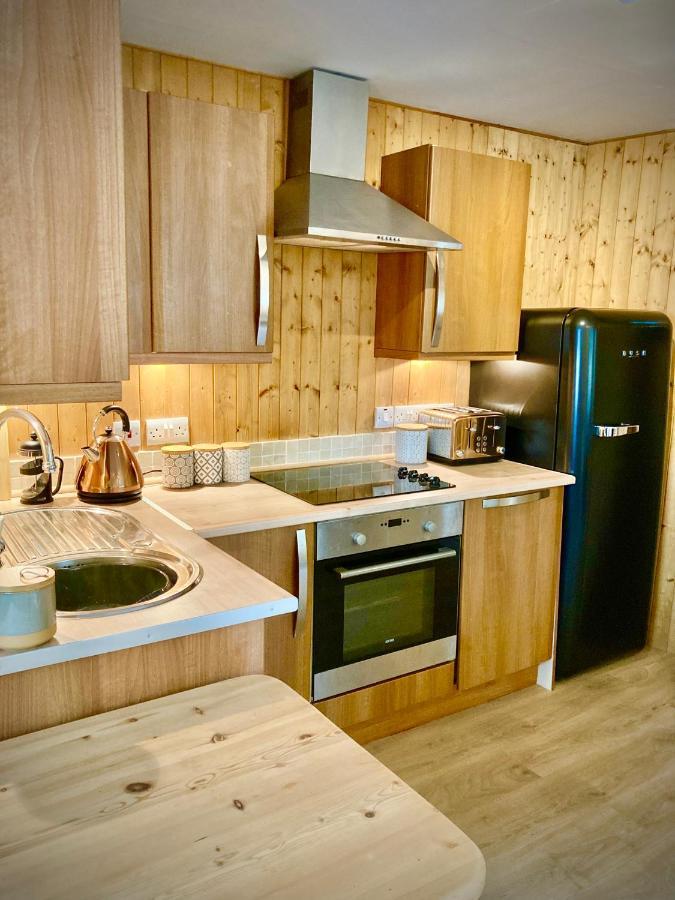 Aqua Shack At Pure Shores Retreats Apartment Newquay  Bagian luar foto