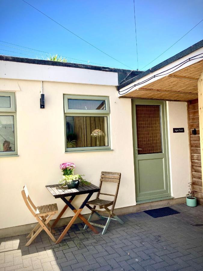 Aqua Shack At Pure Shores Retreats Apartment Newquay  Bagian luar foto